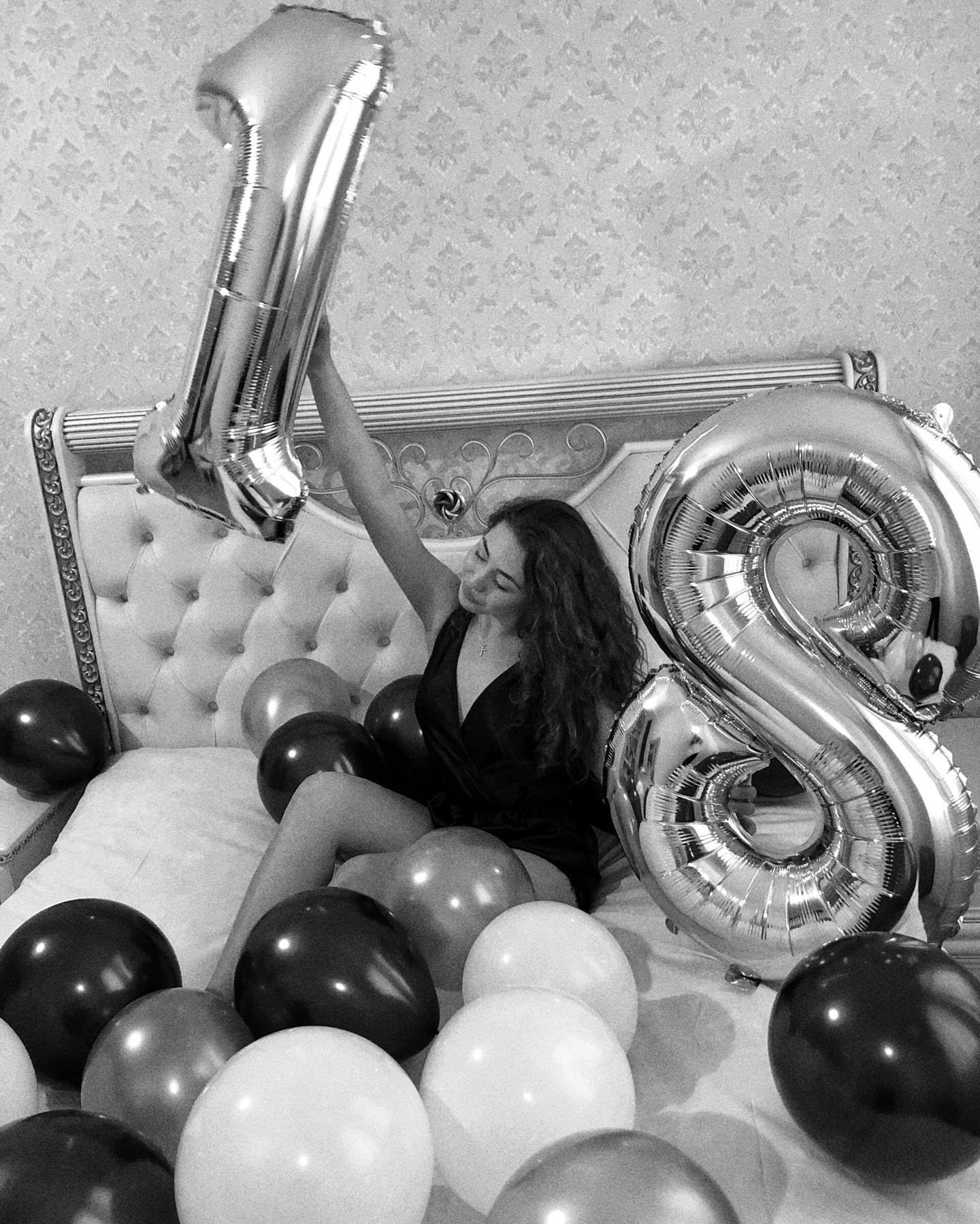 IWERP Silver Number 1 Balloon 40 Inch – 1st Birthday Party Decor for Baby Boy or Girl