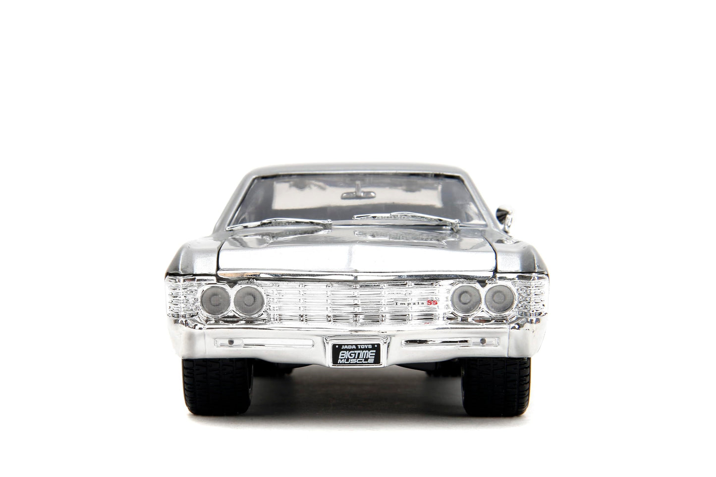 Jada Toys BigTime Muscle 1:24 1967 Chevrolet Impala SS – Opening Doors, Hood, Trunk & Rubber Tires (Candy Silver/Black)