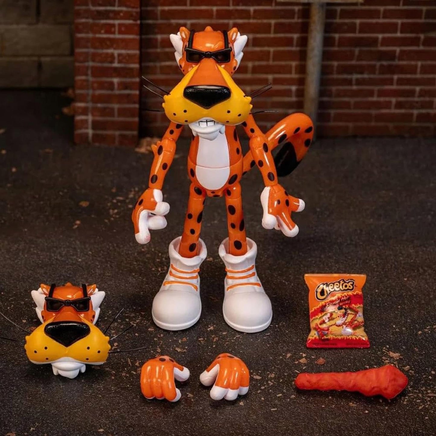 Jada Toys Chester Cheetah Glow-in-the-Dark 6in Action Figure – Flamin' Hot Exclusive with Cheetos & Accessories