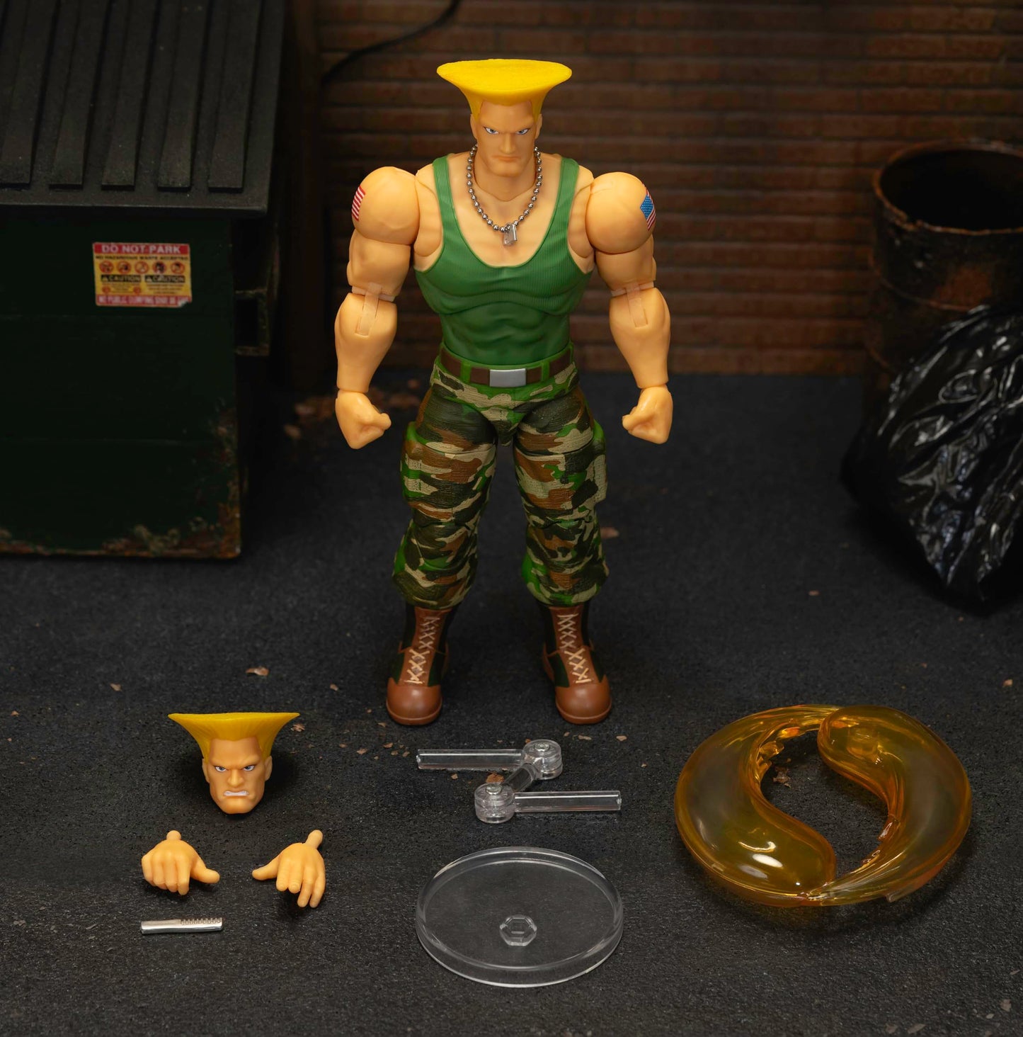 Jada Toys Street Fighter II Guile Action Figure 1:12 Scale – 6-inch Tall, Interchangeable Heads & Accessories