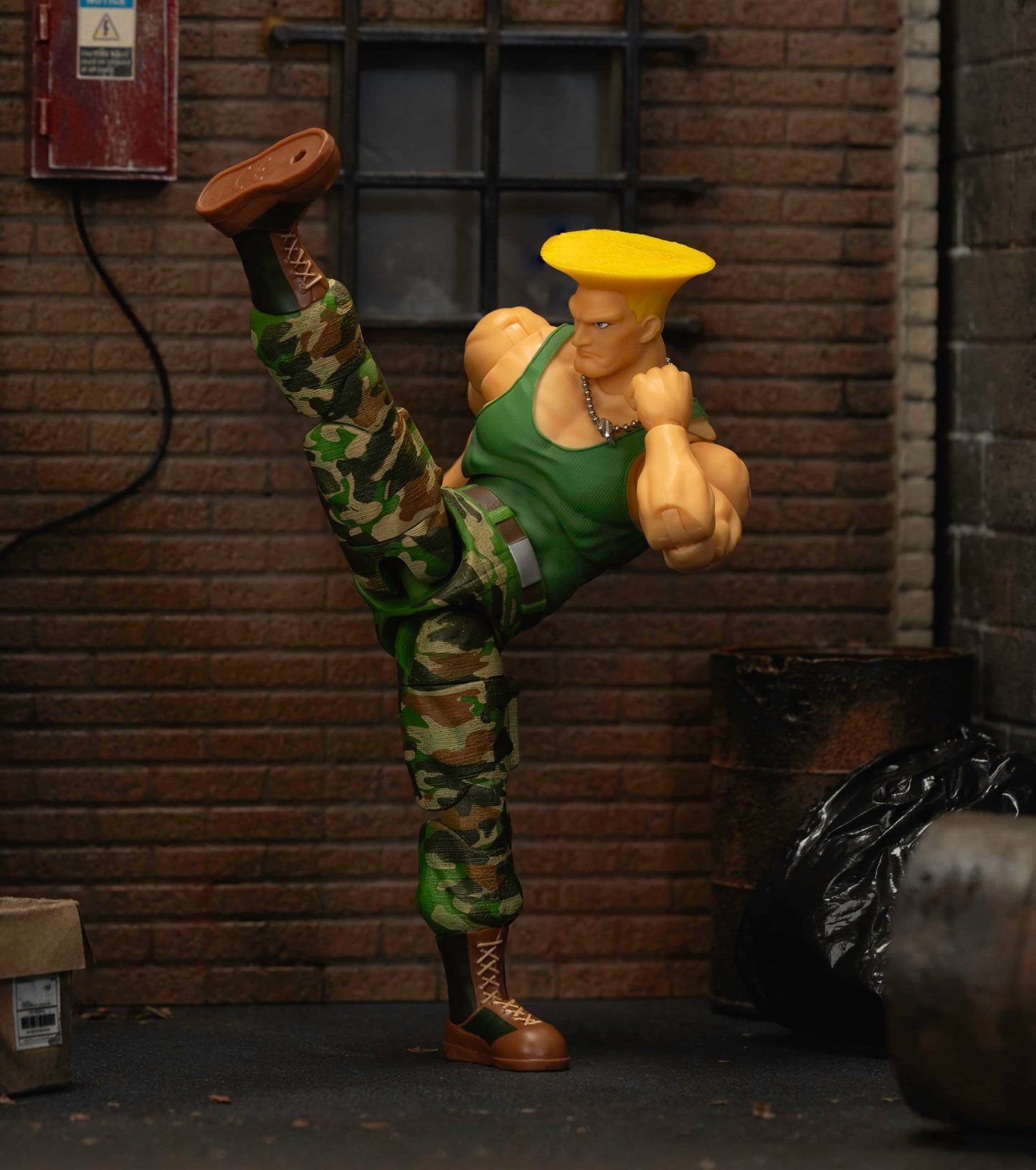 Jada Toys Street Fighter II Guile Action Figure 1:12 Scale – 6-inch Tall, Interchangeable Heads & Accessories