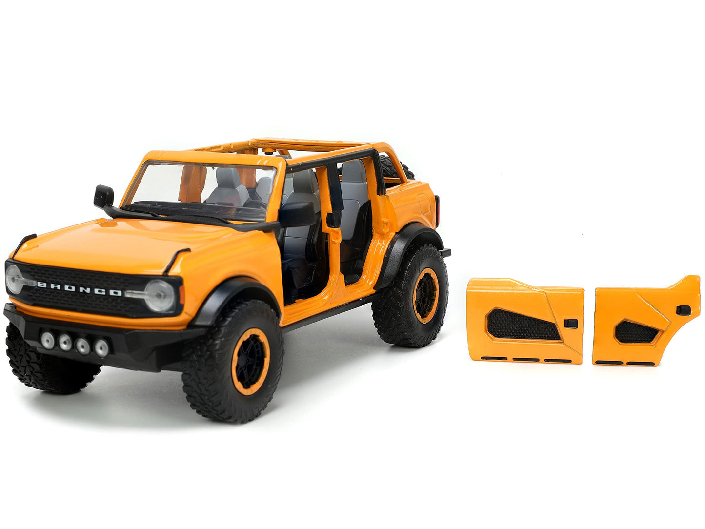 Jada Just Trucks 1:24 Ford Bronco Die-Cast – Orange with Tire Rack | Ford Licensed Collectible