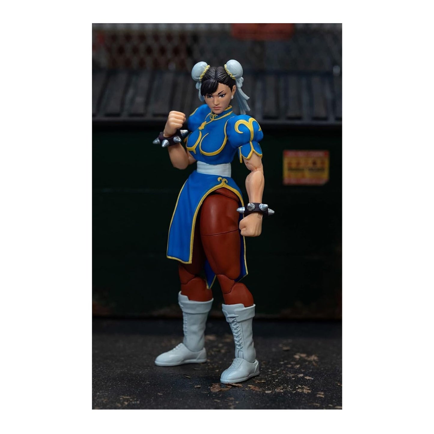 Jada Street Fighter II Chun-Li 6-inch Action Figure - Official Capcom Licensed Collectible