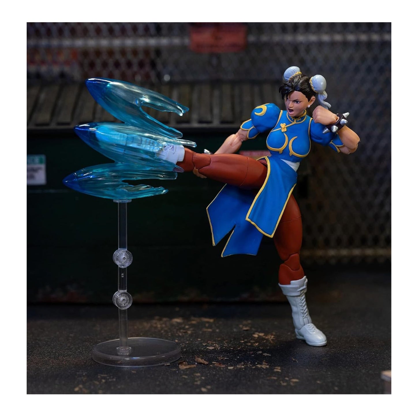 Jada Street Fighter II Chun-Li 6-inch Action Figure - Official Capcom Licensed Collectible