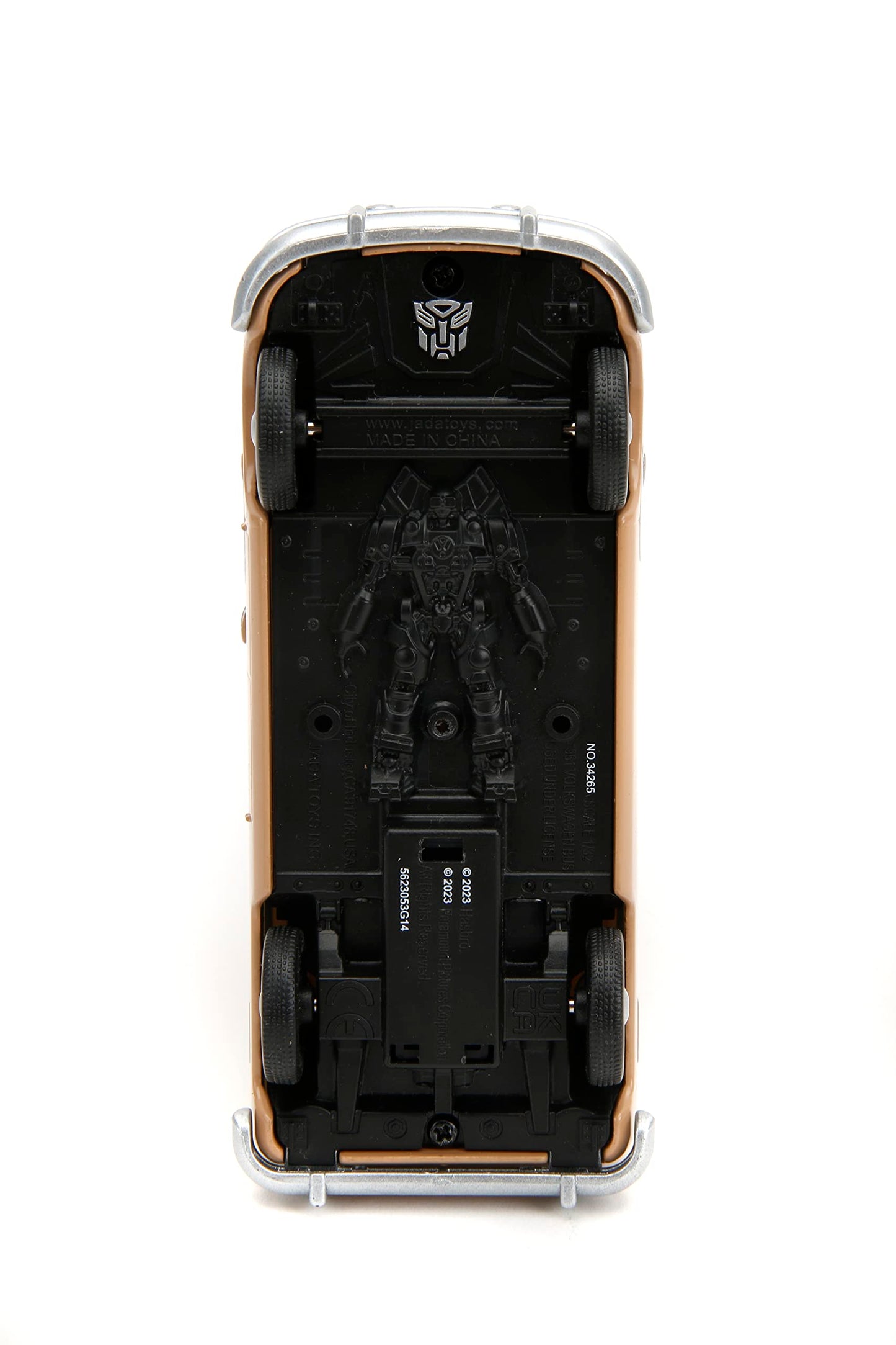 Jada Transformers Rise of the Beast Wheeljack Volkswagen Bus 1:32 Die-Cast Vehicle – Collectible Toy for Fans & Collectors