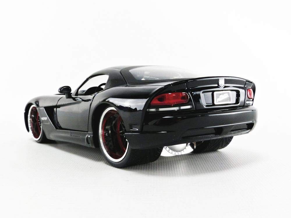 Jada Fast & Furious Letty’s Dodge Viper SRT 10 1/24 Diecast – Black