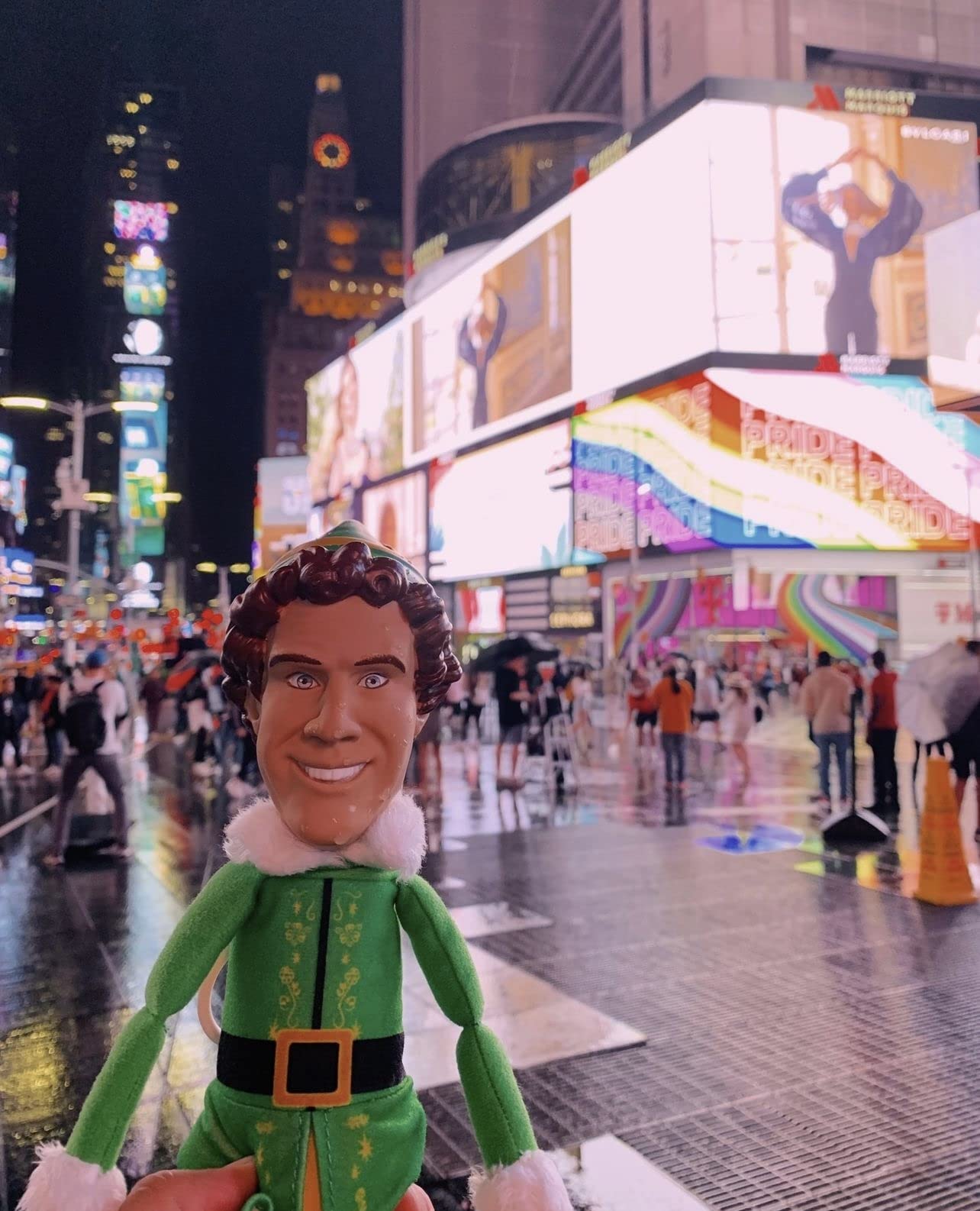 Jakks Pacific Buddy the Elf Talking Plush – 12-Inch Elf with 15 Classic Movie Quotes