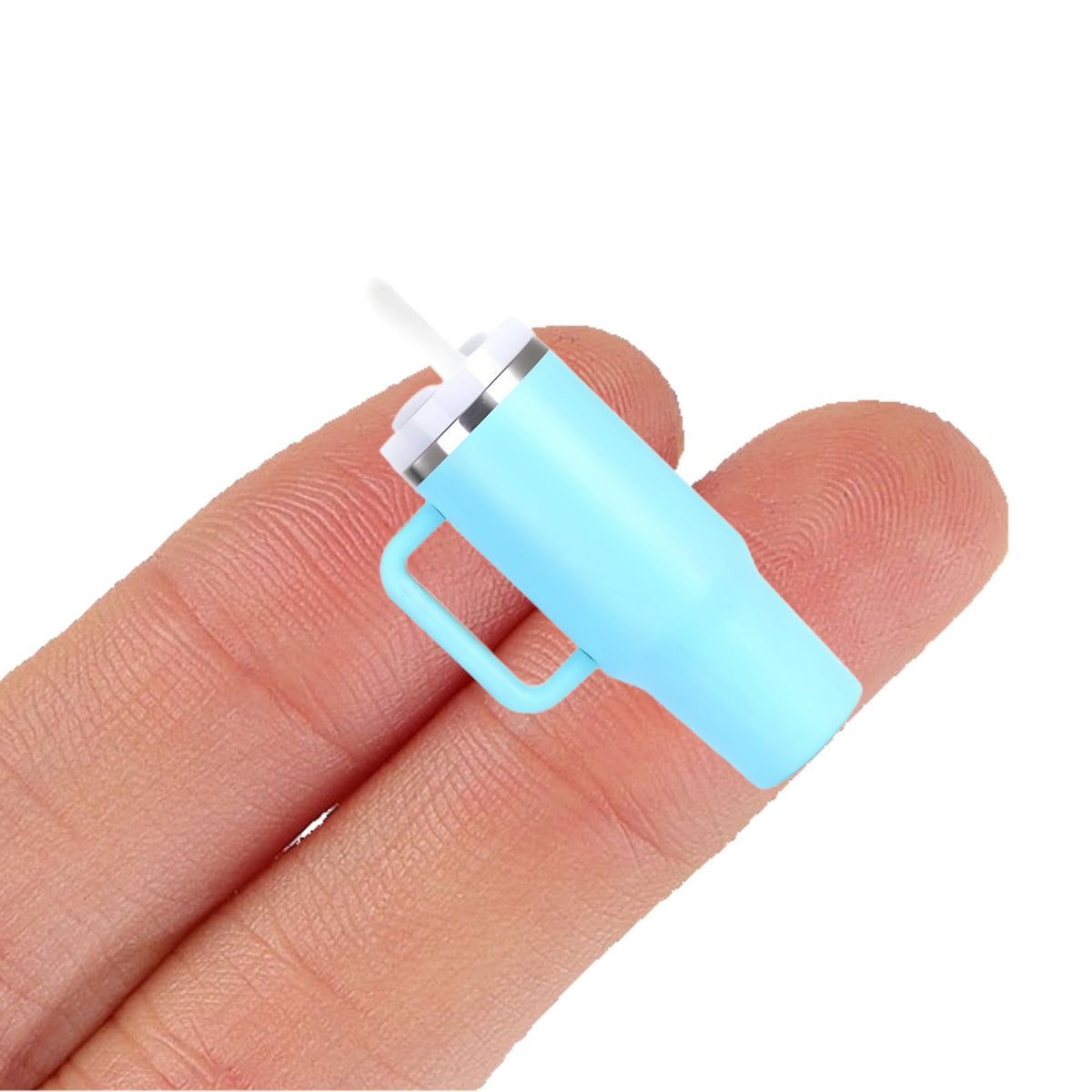 JiuGongmoup 2Pcs Miniature Drink Cup & Toast Set – 1/12 Scale Light Blue Tumblers with Lids & Straws