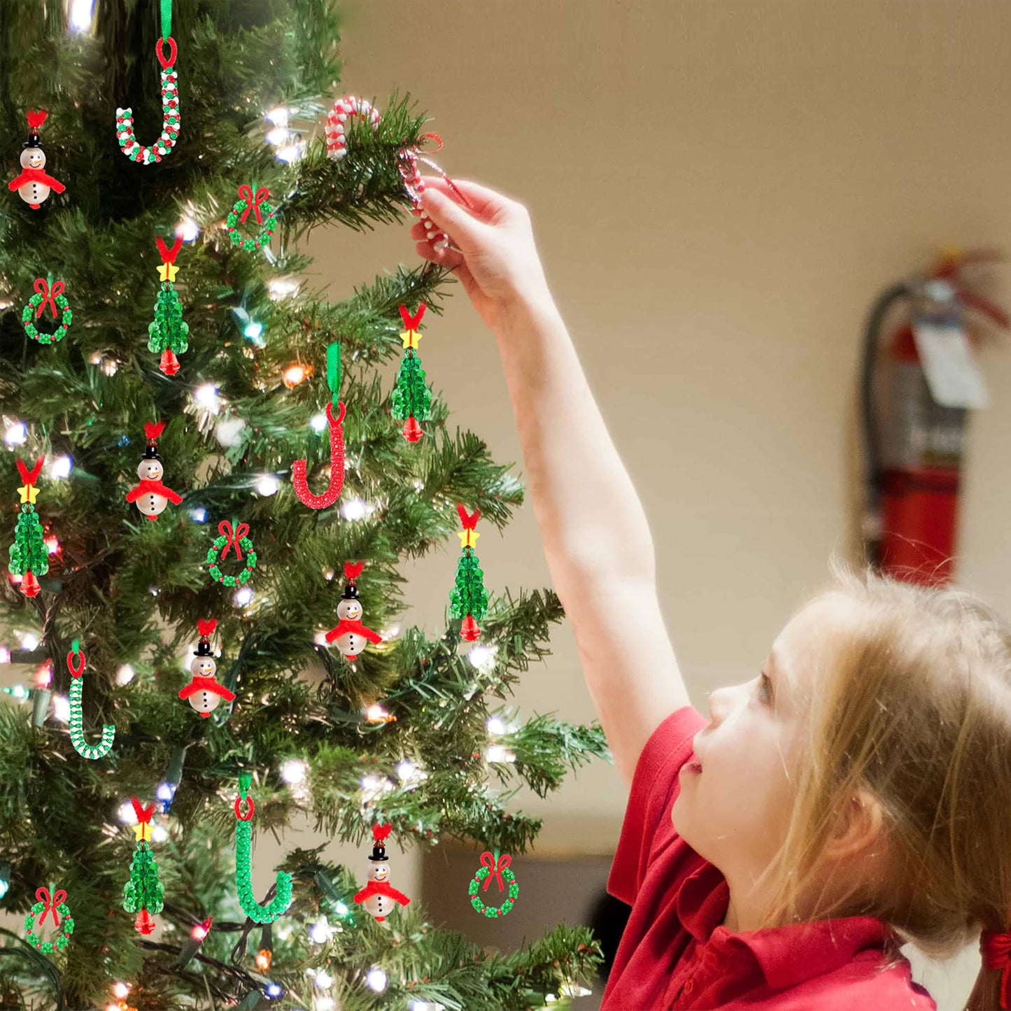 Jollylife Beaded Ornament Kit – 40-Piece Christmas Crafts for Family Fun (Wreaths, Candy Canes, Snowmen, Trees)