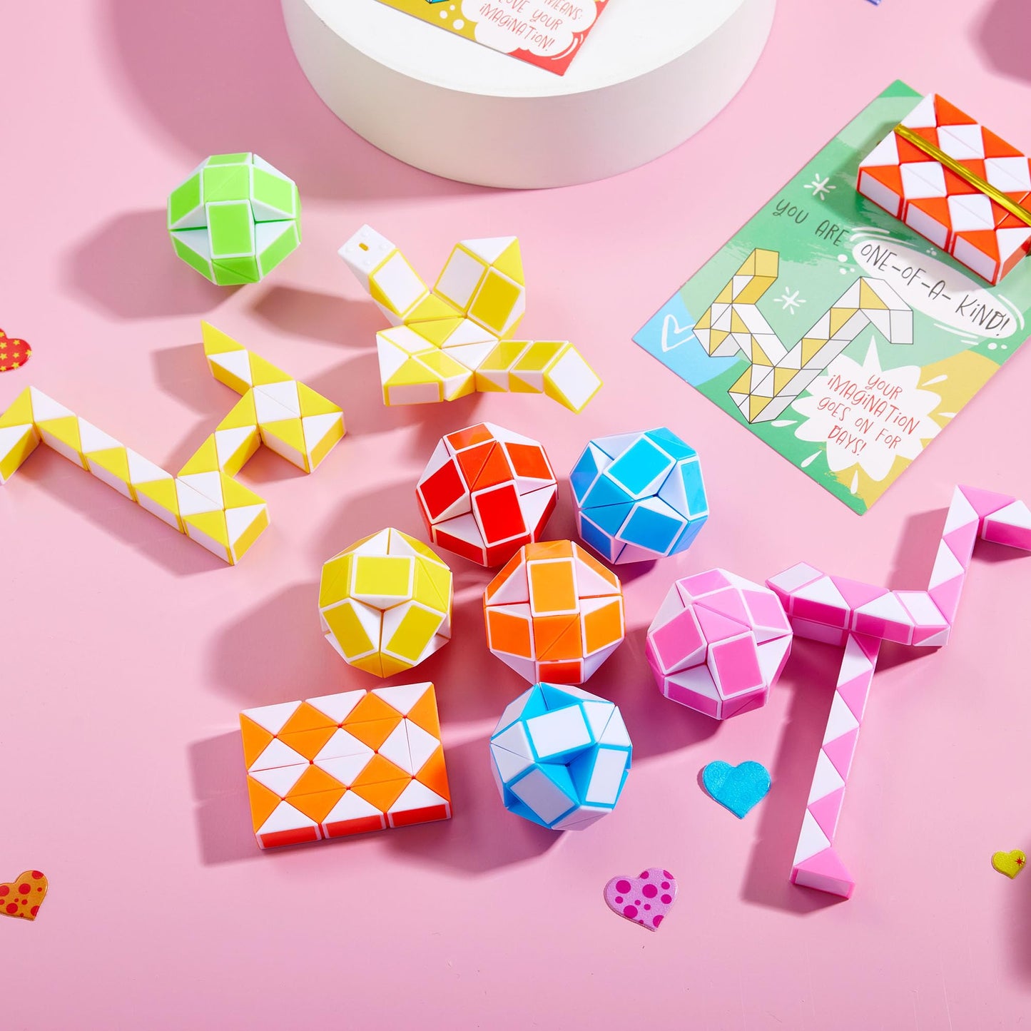 JOYIN 28-Pack Valentine's Day Cards with Snake Twist Toys – Classroom Prizes & Party Favors