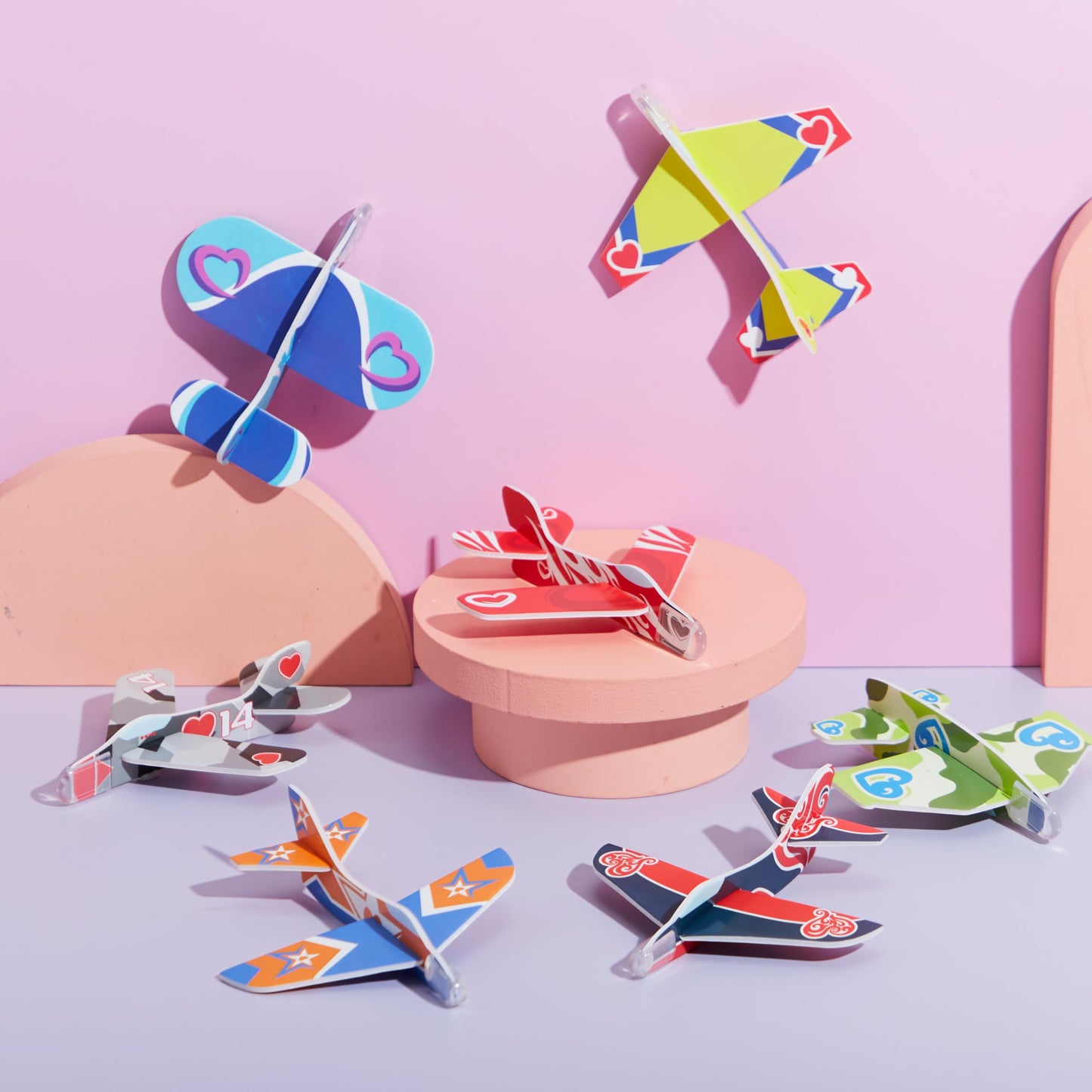 JOYIN 28-Pack Valentines Cards with Foam Airplanes – Classroom Exchange & Party Favors