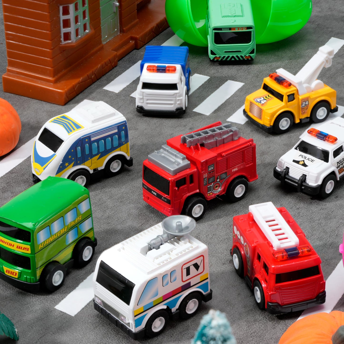 JOYIN 12 Pcs Prefilled Easter Eggs with Alloy Pull Back Cars – Easter Egg Hunt Toys & Basket Stuffers
