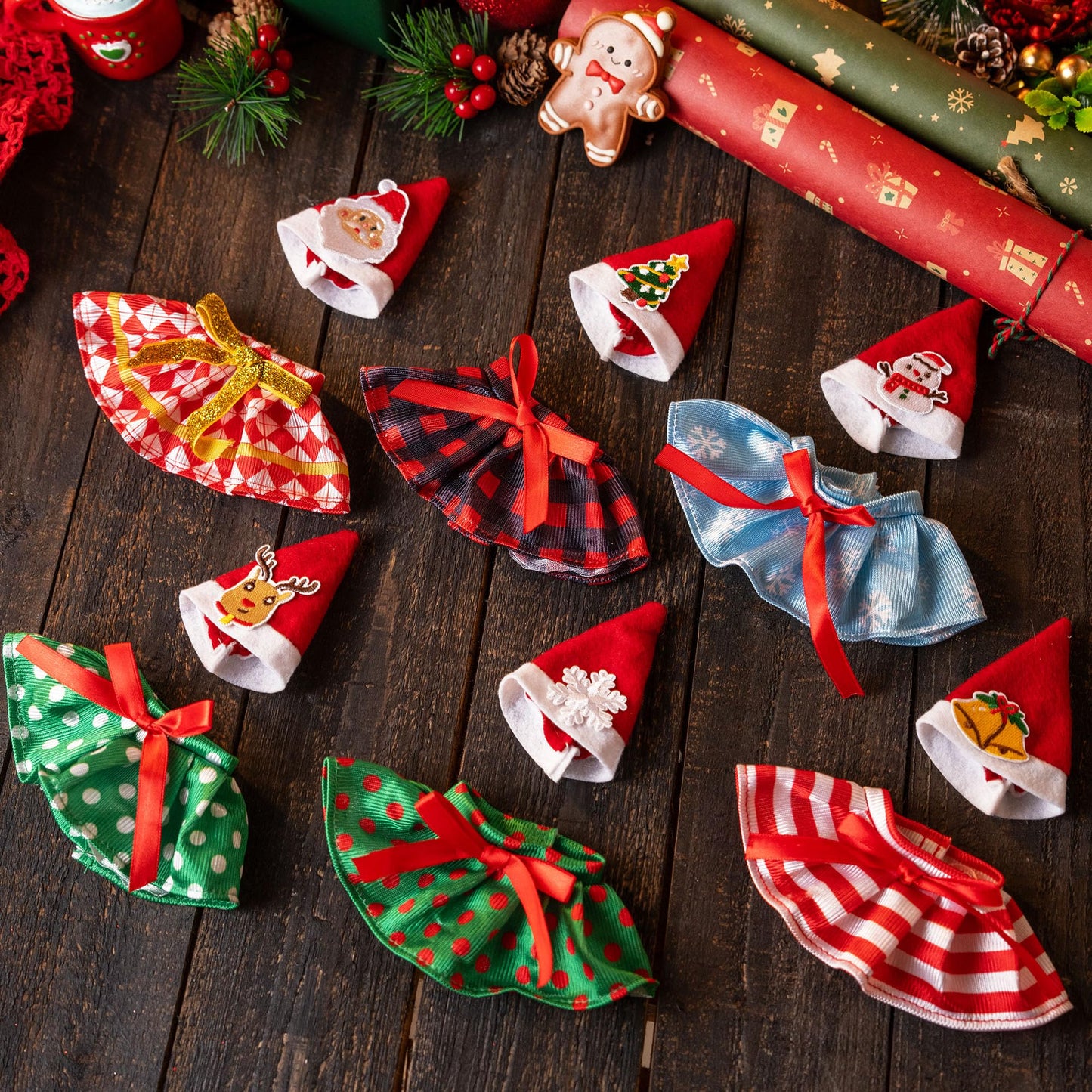 JOYIN 6-Piece Christmas Doll Skirt & Hat Set – Festive Dress-Up for Xmas Dolls