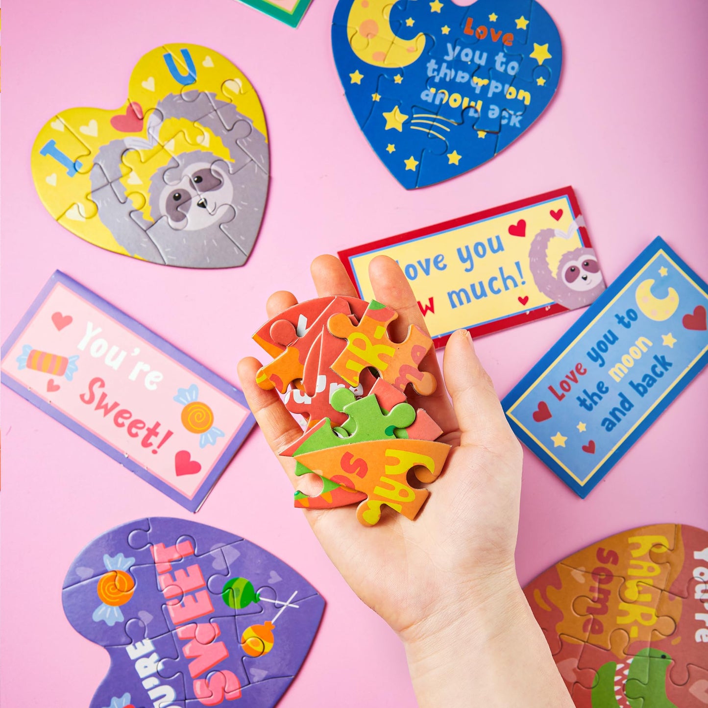 JOYIN 28-Pack Valentine’s Gift Cards with Heart Puzzles – Classroom Prizes & Party Favors