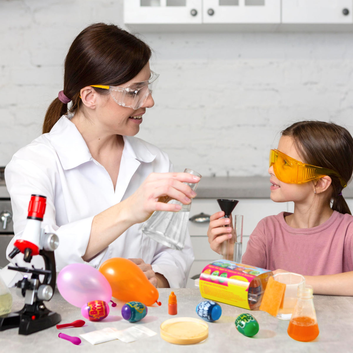 JOYIN 6pcs Prefilled Easter Eggs with Toys – Easter STEM Kits