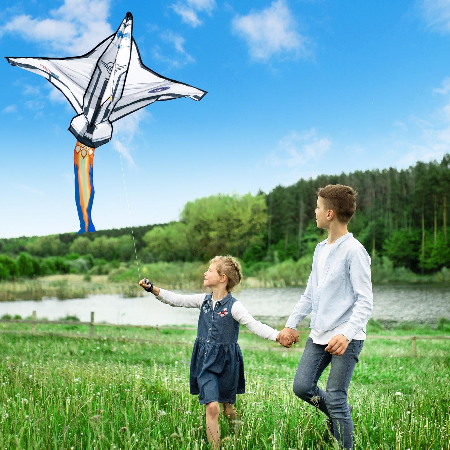 JOYIN Spaceship Kite - Easy to Fly with 2625ft String | Large Beach Kite for Outdoor Fun