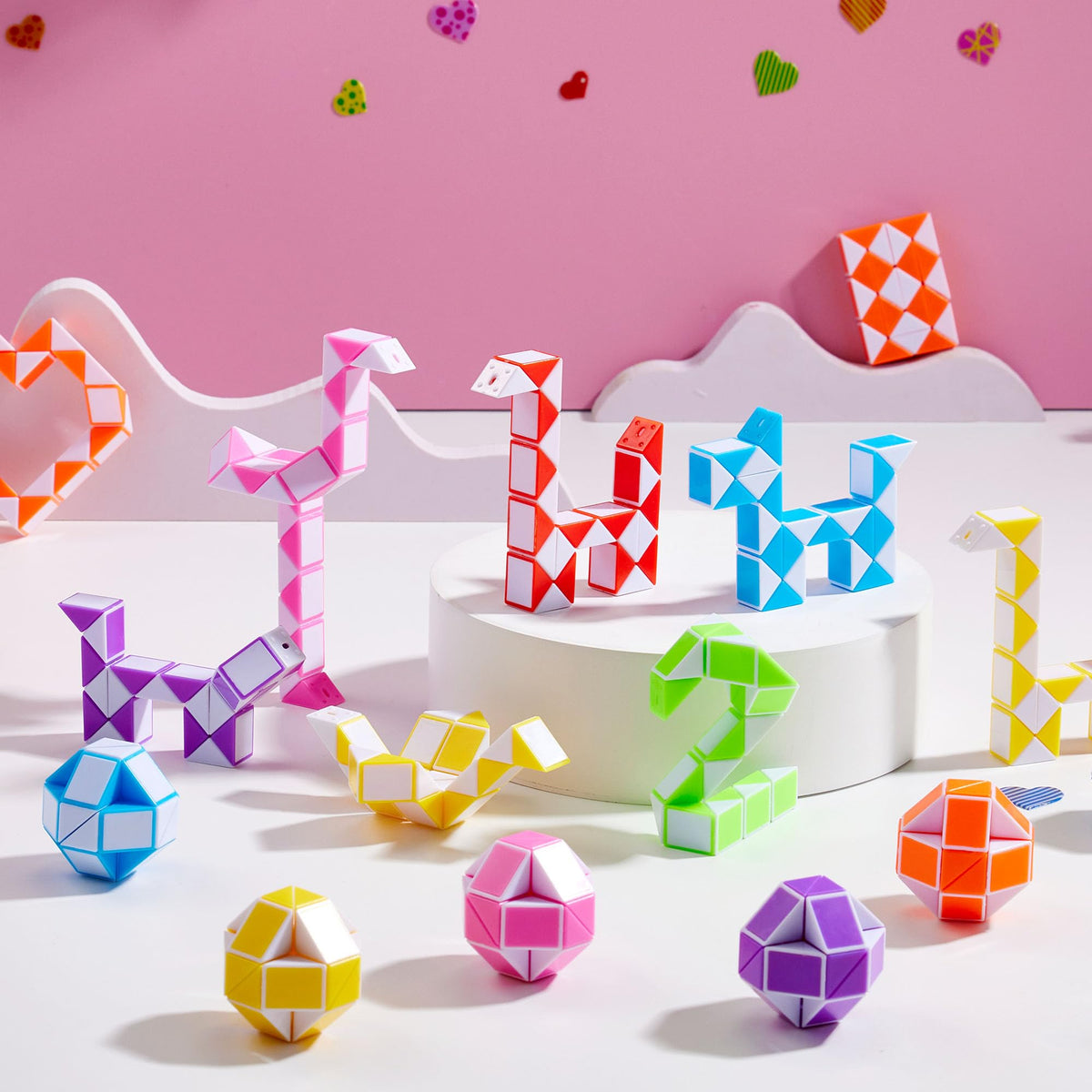 JOYIN 28-Pack Valentine's Day Cards with Snake Twist Toys – Classroom Prizes & Party Favors
