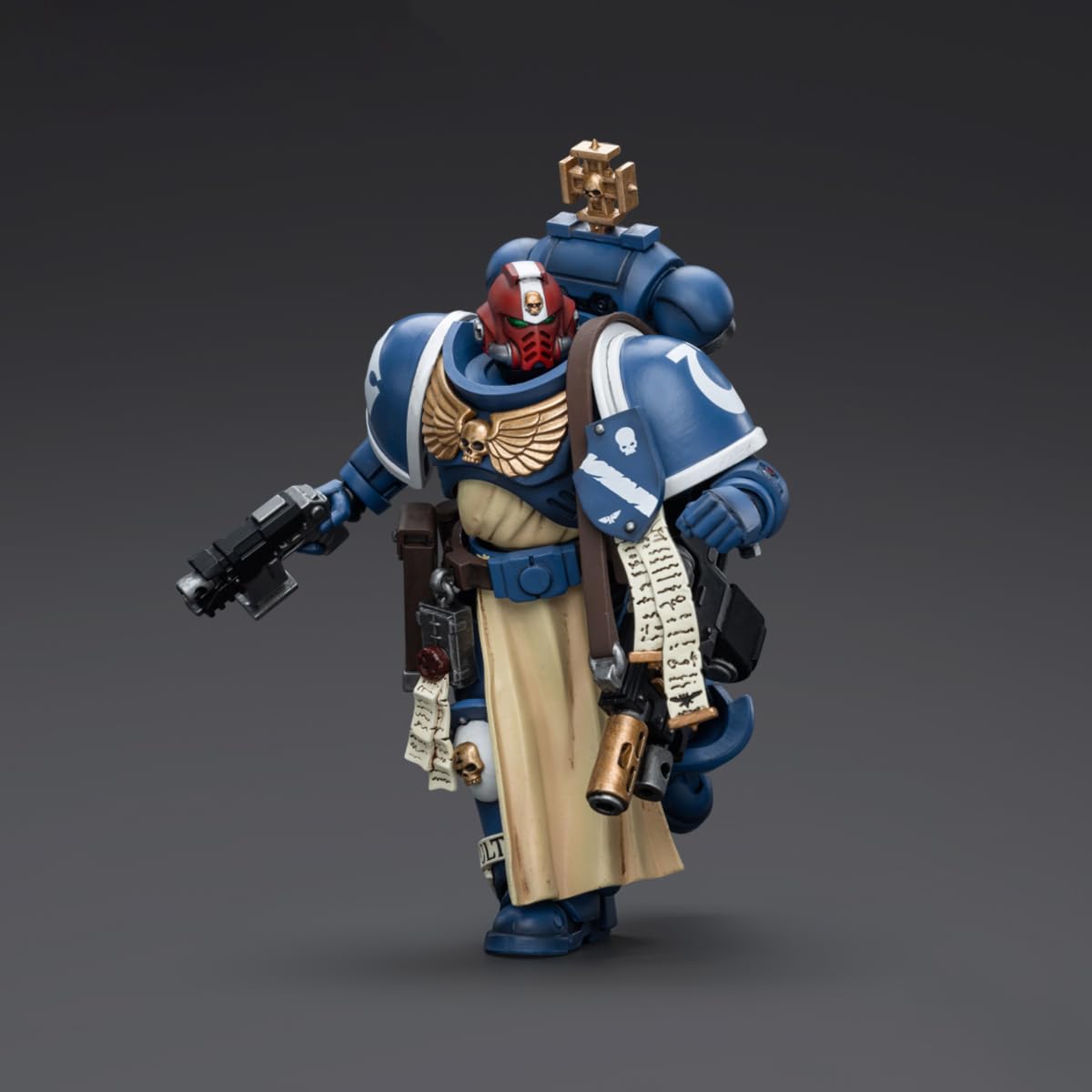 JOYTOY Warhammer 40,000 Ultramarines Sternguard Veteran Sergeant 1/18 Action Figure – Collectible Gift