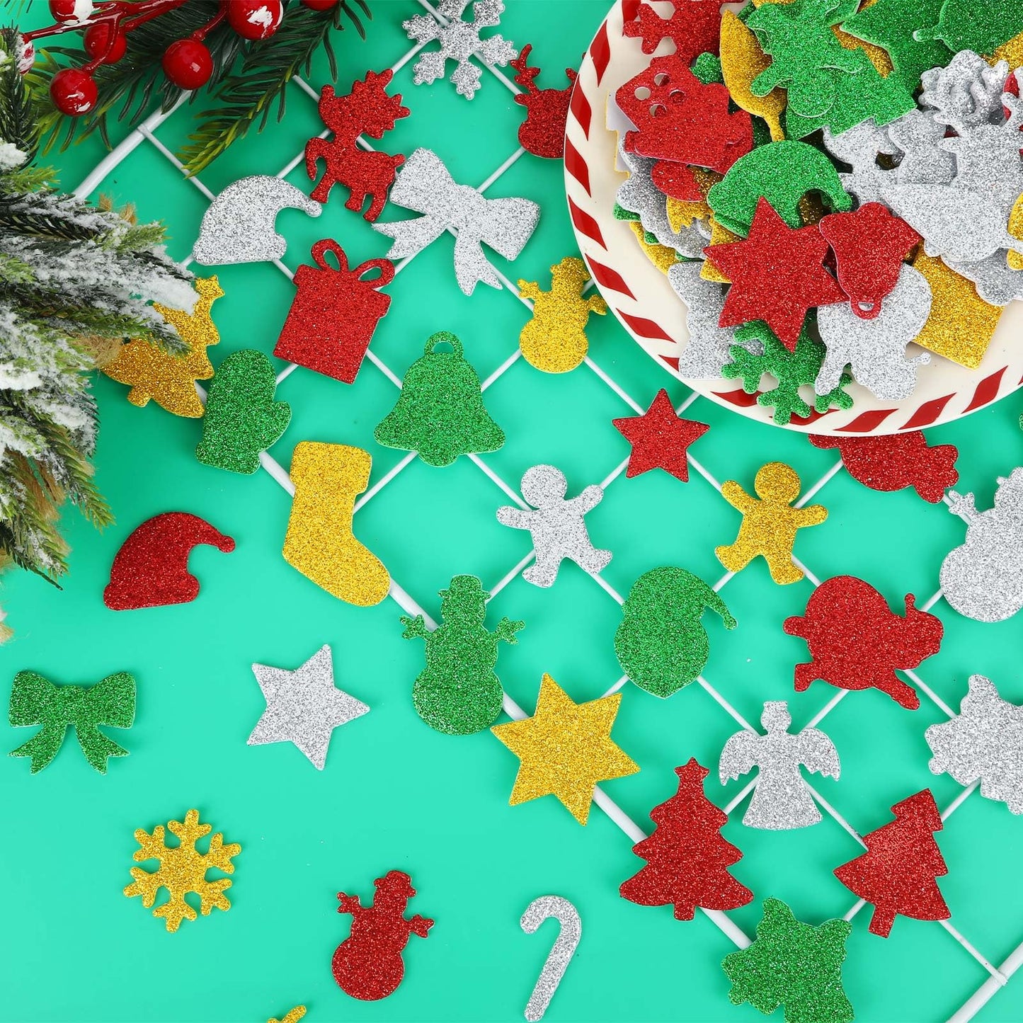 JULBEAR 300 Pcs Xmas Foam Stickers – Santa, Snowman, Snowflake, Gift & Tree Decor