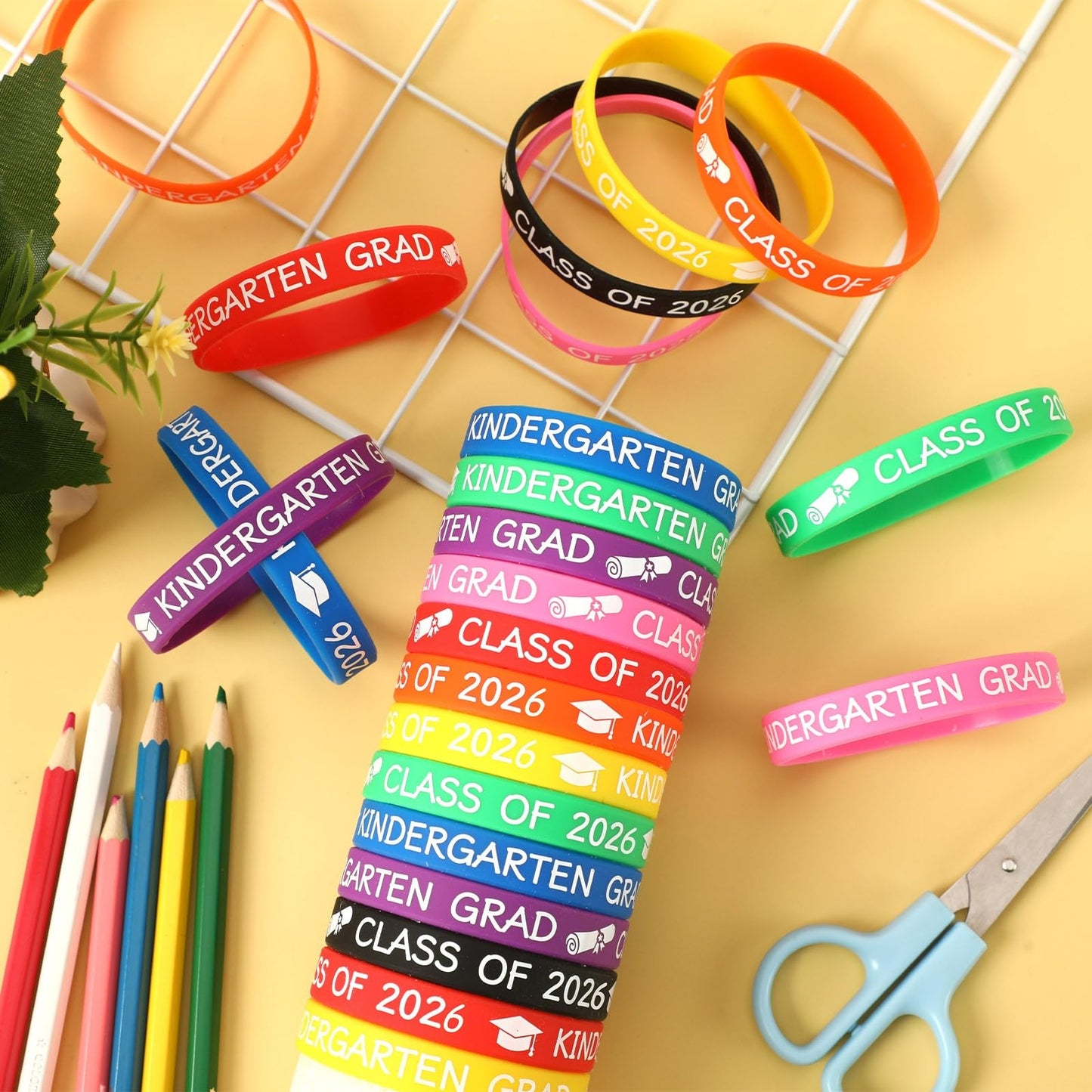JUNEBRUSHS 42pc Kindergarten Graduation Silicone Bracelets – Class of 2026 Party Favors