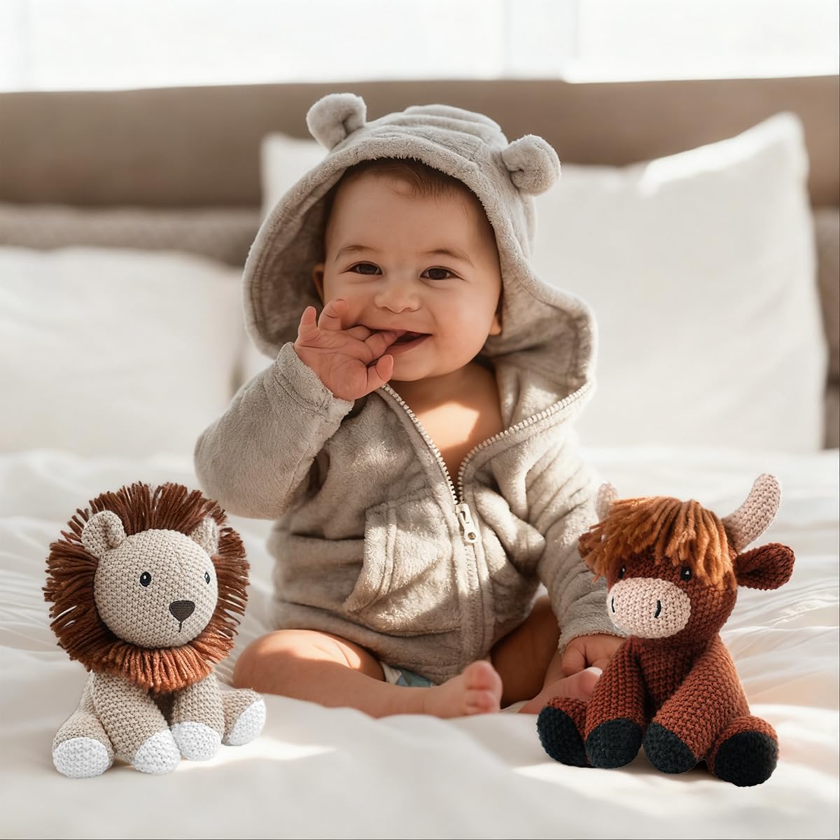 JUSTQUNSEEN Lion Stuffed Animal — 8-Inch Hand-Knit Plush Toy for Kids