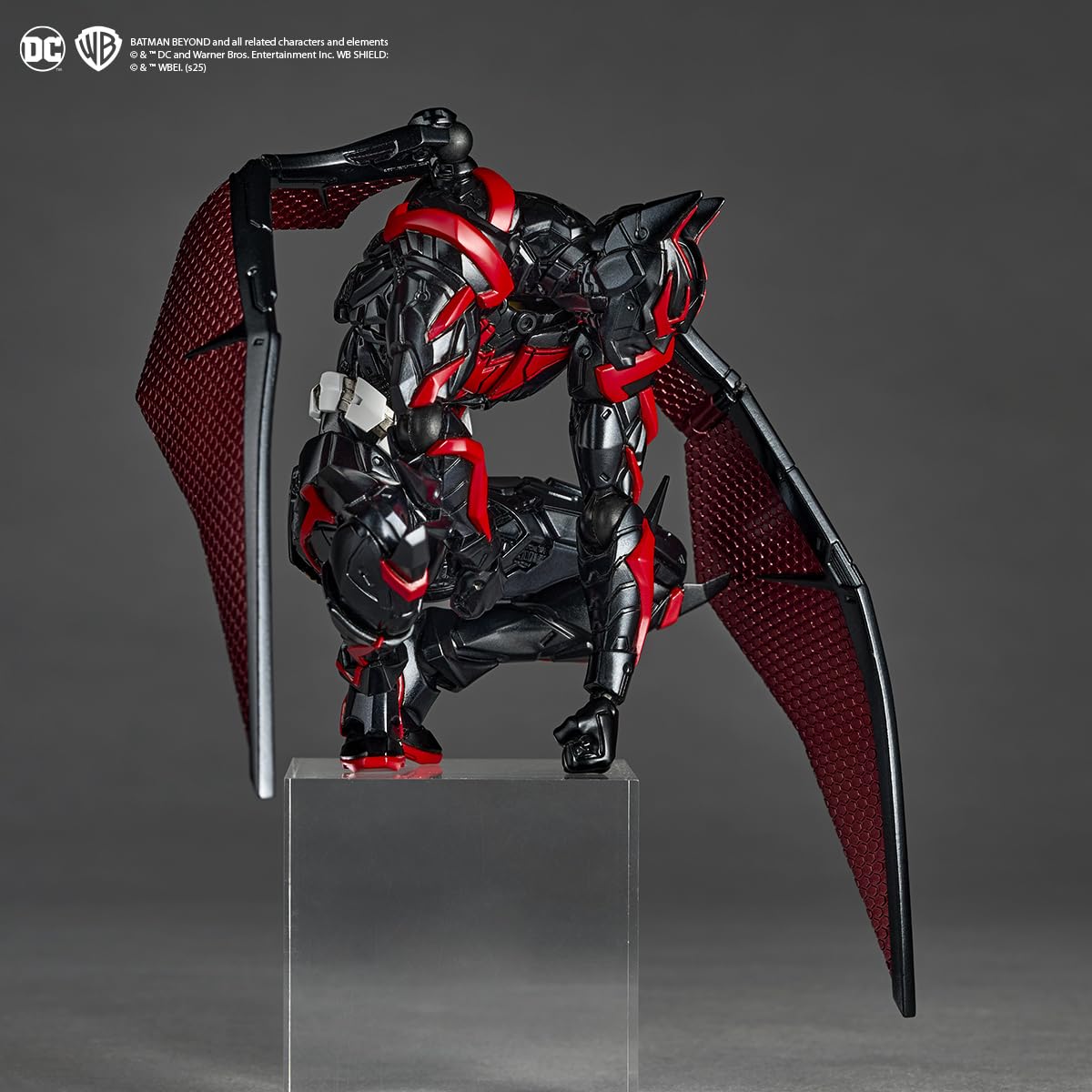 Kaiyodo Revoltech Amazing Yamaguchi Batman Beyond Action Figure