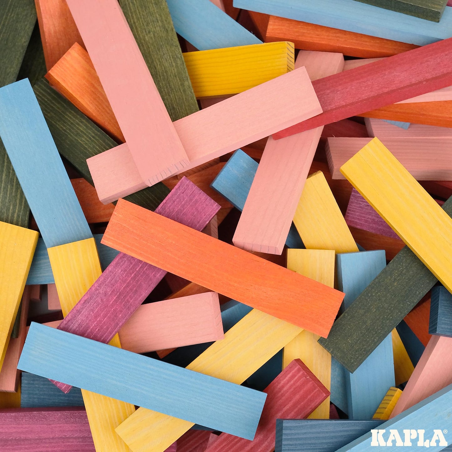 KAPLA 100 Octocolor Case — Wooden Construction Set with 100 Colored Planks