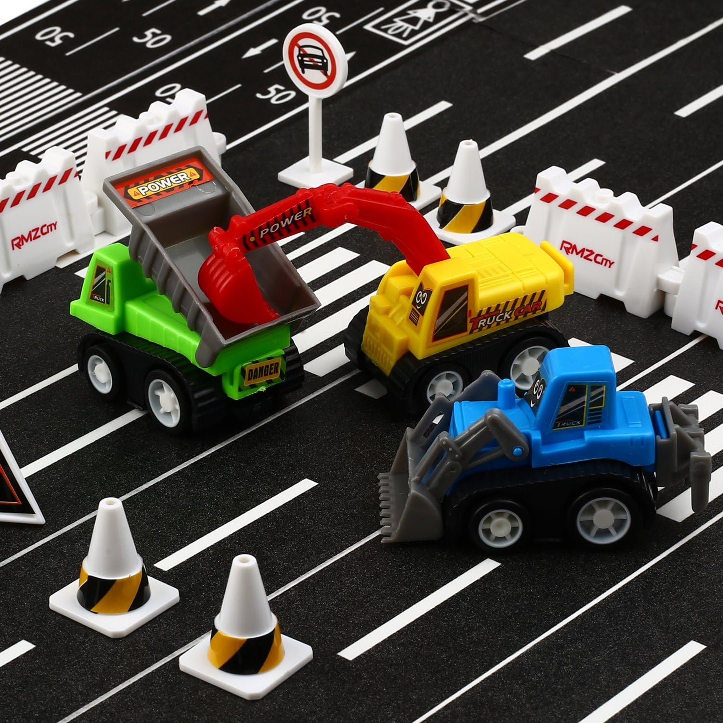 KarberDark Pull Back Car – 12-Piece Mini Truck Toy Set for Preschool Learning