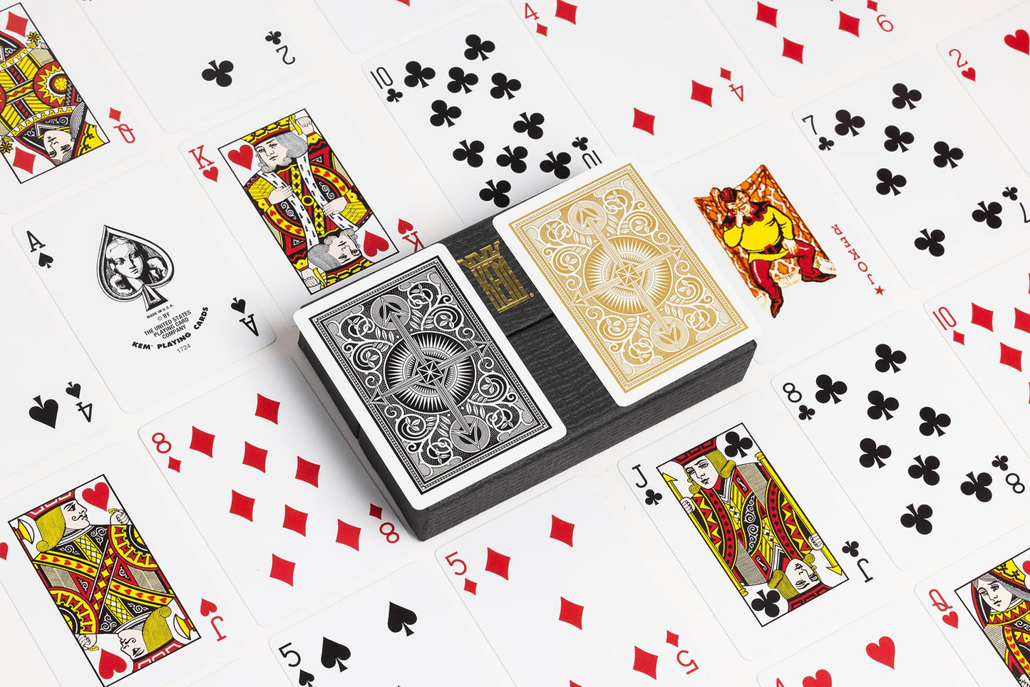 KEM Arrow Black and Gold Playing Cards – 2 Decks, Premium 100% Plastic, Poker Size