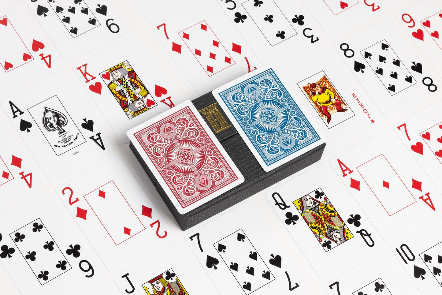 KEM Arrow Red & Blue Plastic Playing Cards – Jumbo Index, Poker Size, Premium Casino Grade (2 Decks)