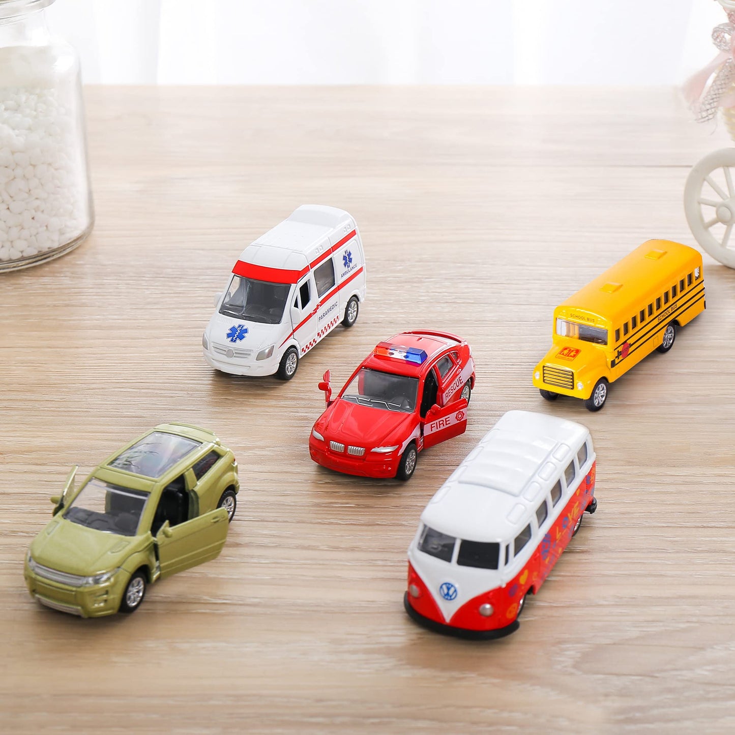 KIDAMI Die-Cast Car Set of 5 – Openable Doors, Pull-Back Action, Gift Pack (Official Car II)