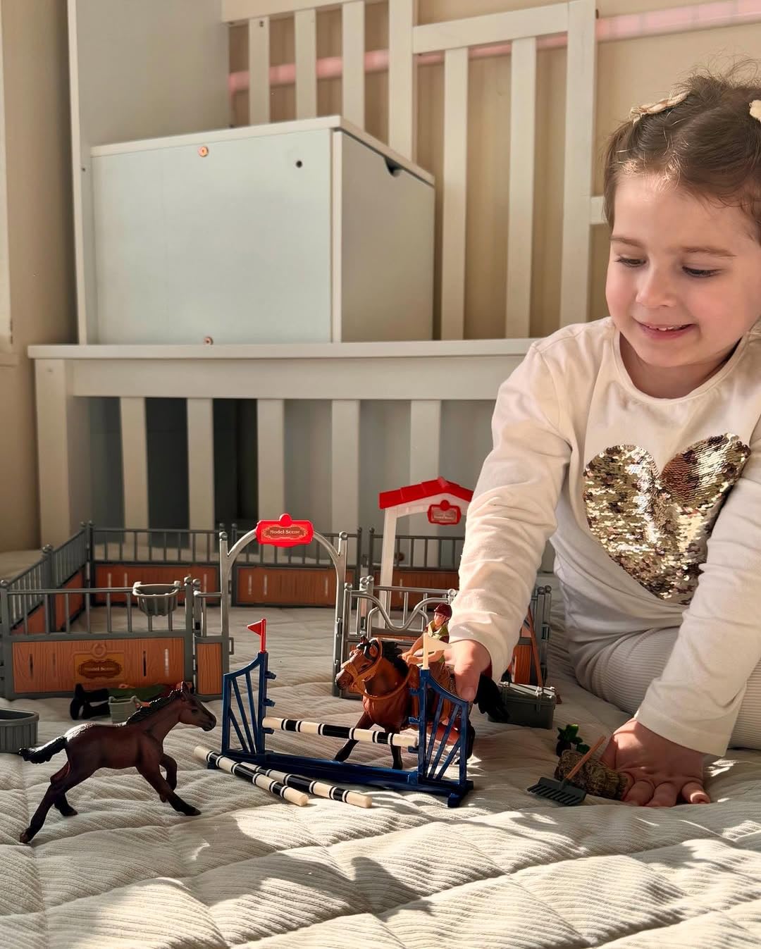 KIDBEST Horse Stable Playset - 26-Piece Farm Horse Toys for Kids 3-10