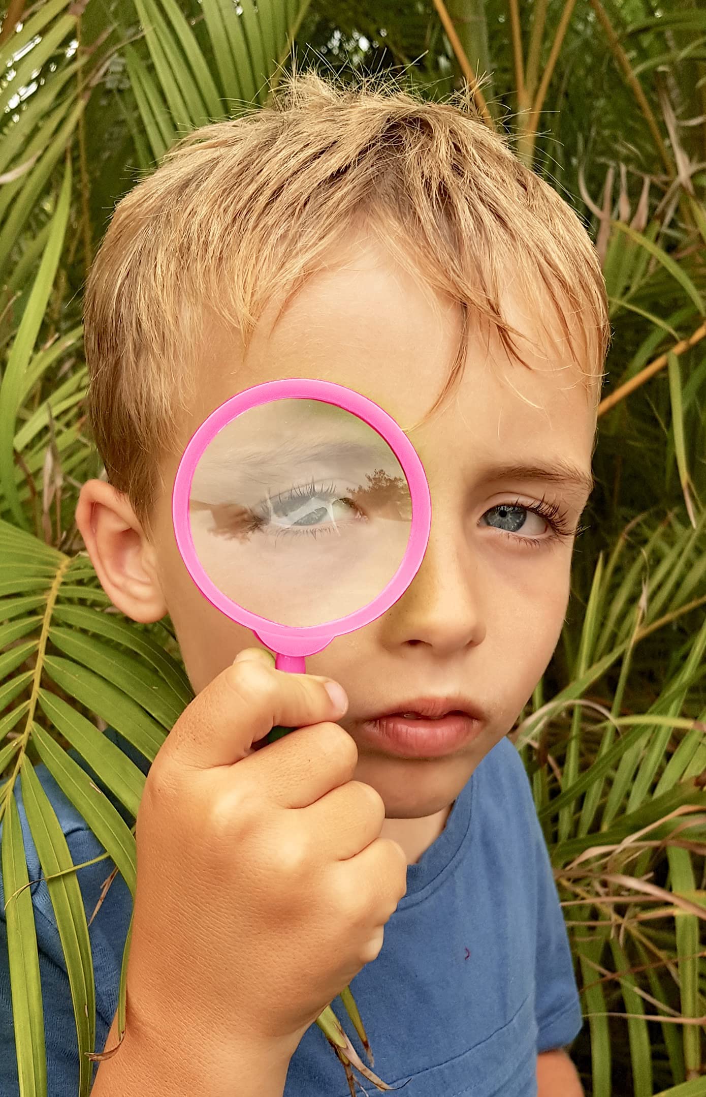 Adventure Kidz Kit by Kidz@Play – Outdoor Exploration Set with Binoculars, Compass, Flashlight & More