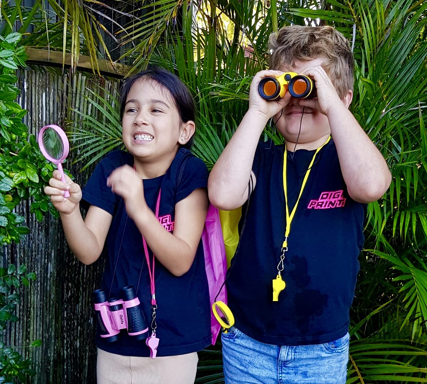 Adventure Kidz Kit by Kidz@Play – Outdoor Exploration Set with Binoculars, Compass, Flashlight & More