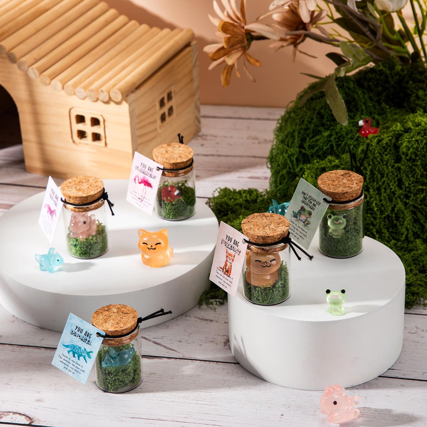 Kigley 35 Sets Pocket Hug: Luminous Resin Animal Ornaments & Inspirational Cards