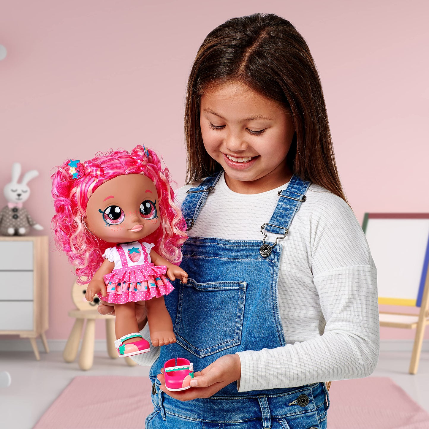 Kindi Kids Scented Sisters: Berri D'Lish 10-Inch Pre-School Play Doll – Strawberry Blossom Scent