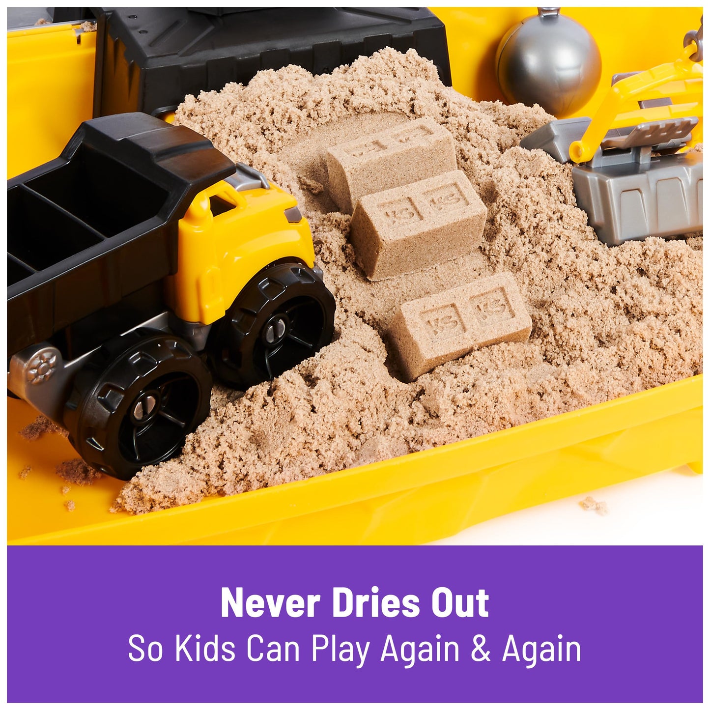 Kinetic Sand Construction Site Folding Sandbox — 2lbs Sand, Crane & Dump Truck Toy