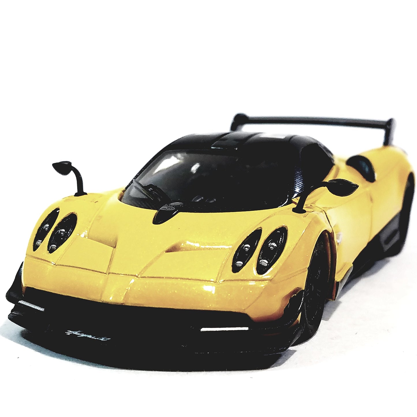 KiNSMART Pagani Huayra BC 1:38 Die-Cast Model Car – 5in Pull-Back, Open Doors, Yellow