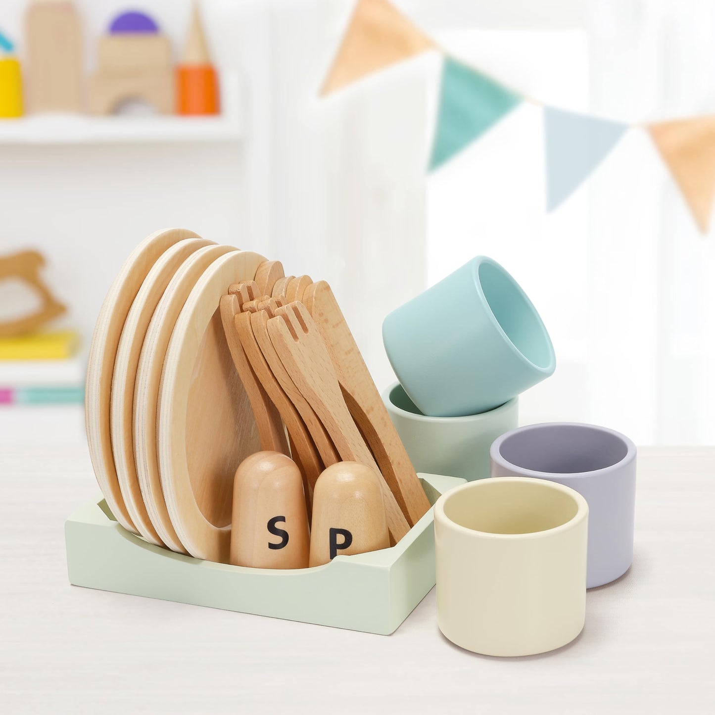 KizKnows Wooden Toy Dish Set – Kids Plates, Cups & Utensils for Pretend Play