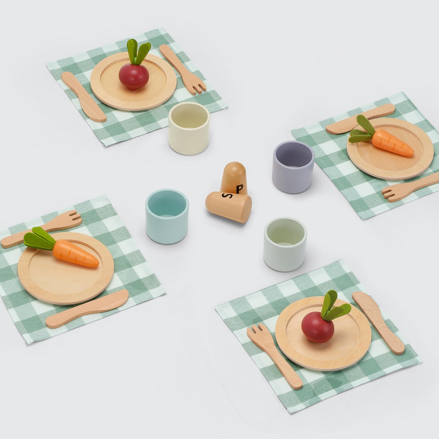 KizKnows Wooden Toy Dish Set – Kids Plates, Cups & Utensils for Pretend Play