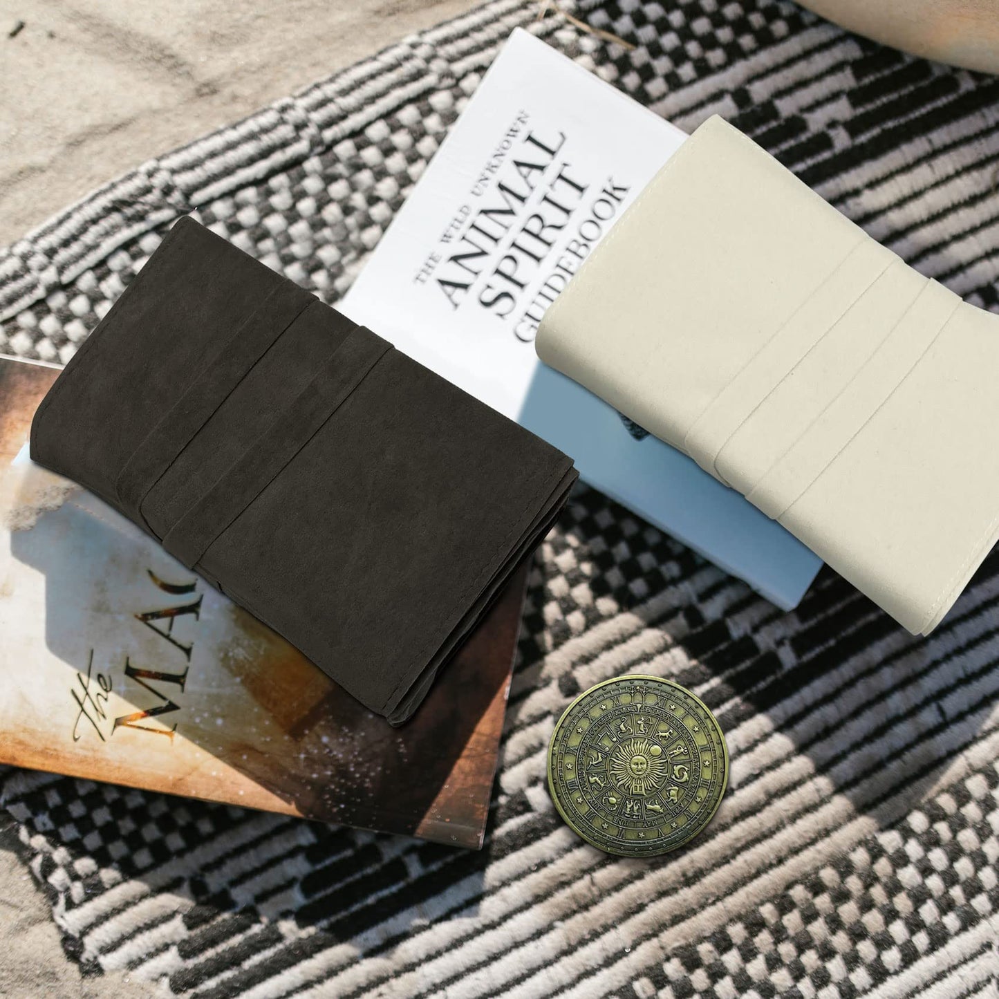 Knana 3Pcs Velvet Tarot Card Bag Set – White & Gray | Portable Tarot Accessories