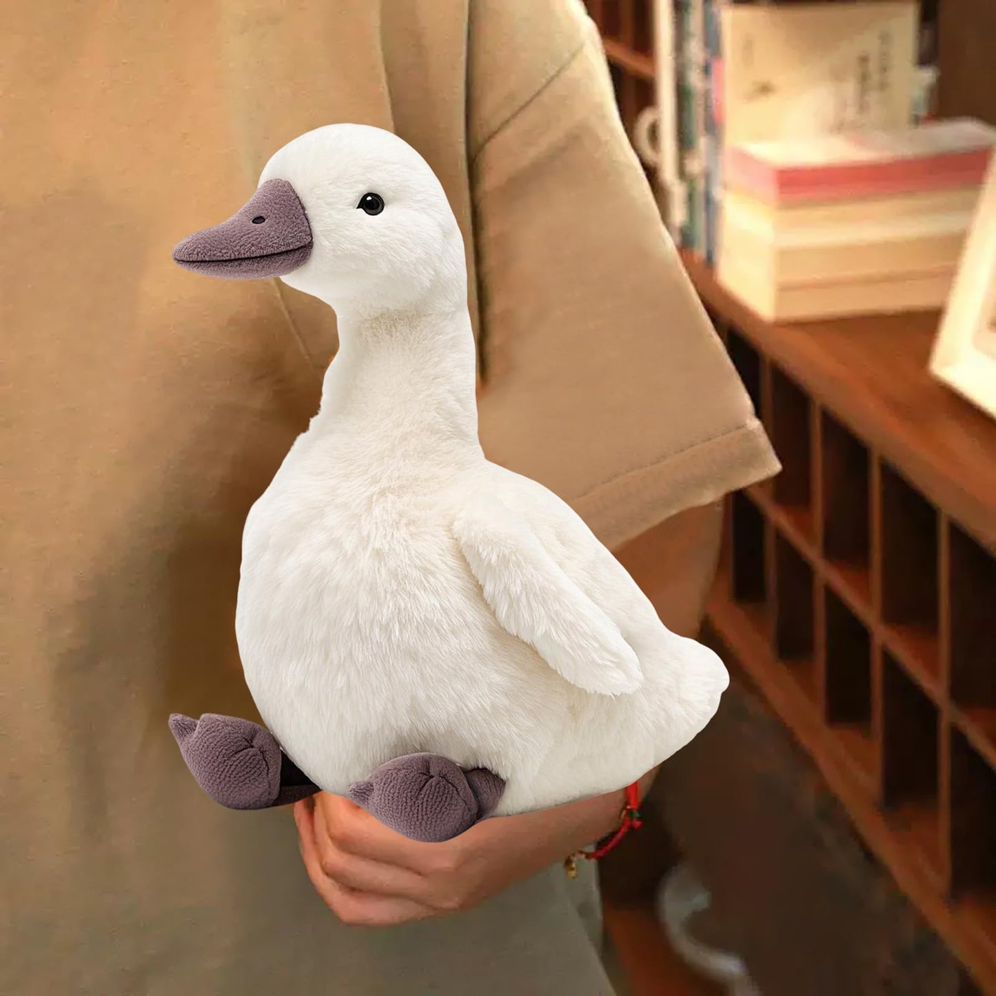 KUUDESOXX Duck Stuffed Animal – Cuddly Plush Toy for Kids & Adults | Cozy Bedtime Companion