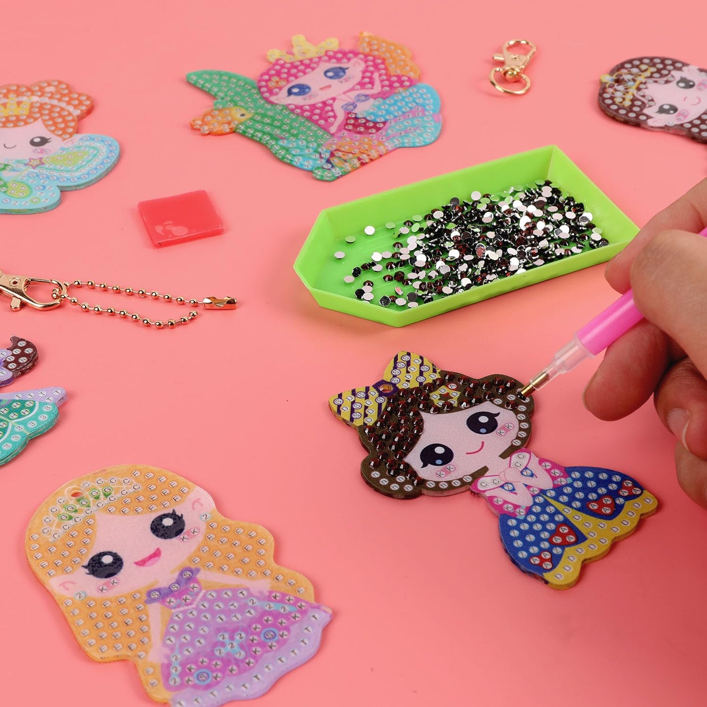 Labeol 5D Diamond Art Keychains Kit for Kids 8-12 – Create GEM Keychains (Fox, Giraffe, Alpaca, Panda, Koala)