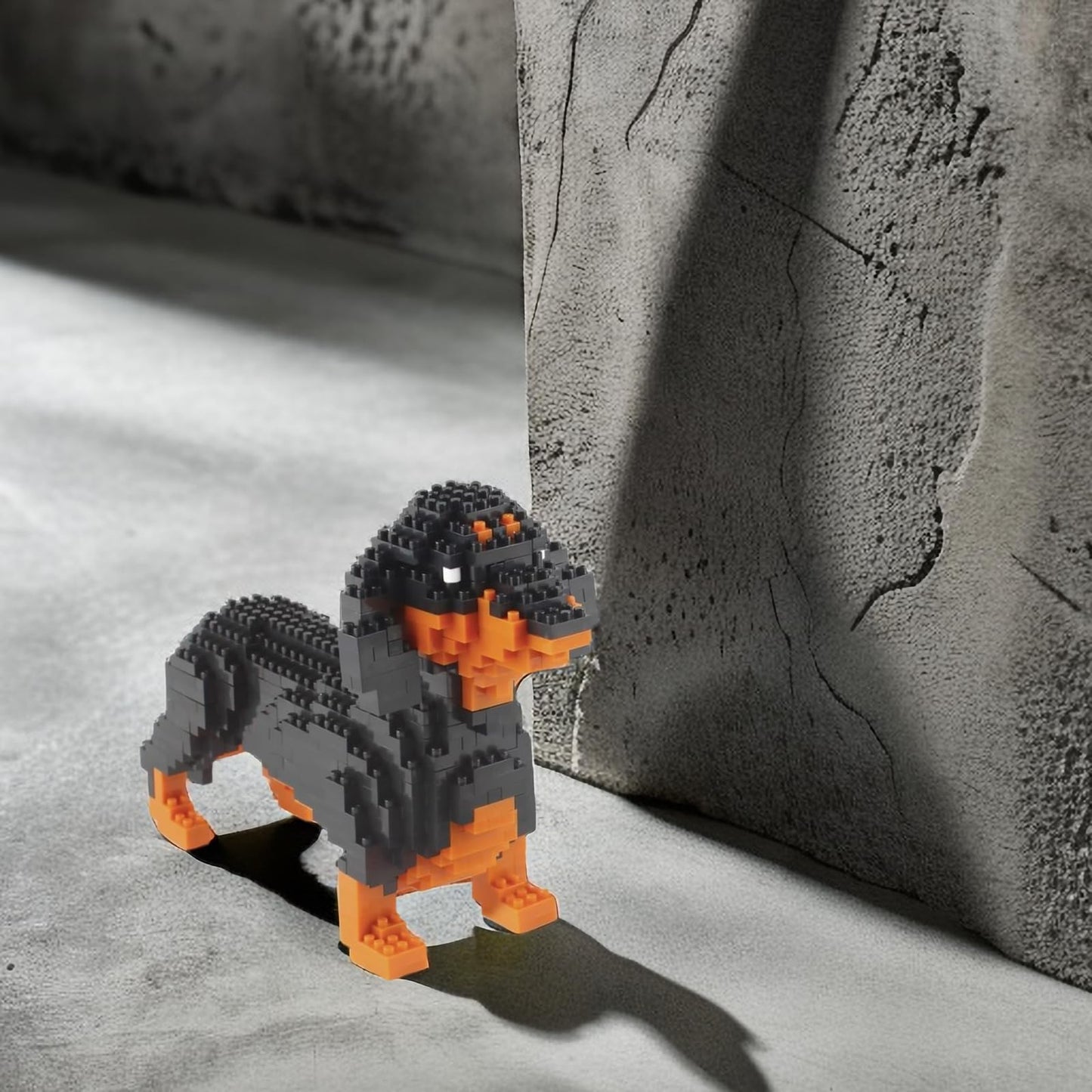 Larcele Micro Dachshund Building Blocks Set – 898 Pieces KLJM-02 | Mini Pet Bricks Kit