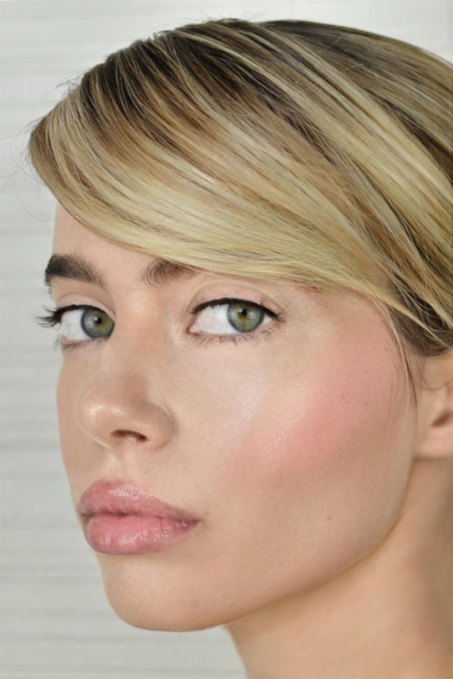 Le Metier De Beaute MĒTIER Creme Fresh Tint for Cheek & Lip – Hydrating, Buildable Color with a Dewy Finish