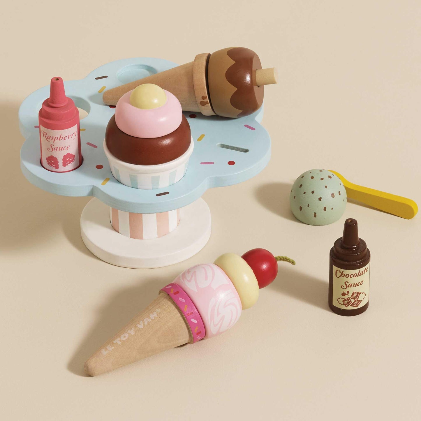 Le Toy Van Carlo's Gelato Colourful Wooden Ice Cream Toy Set | 12 Pieces | 2+ Years