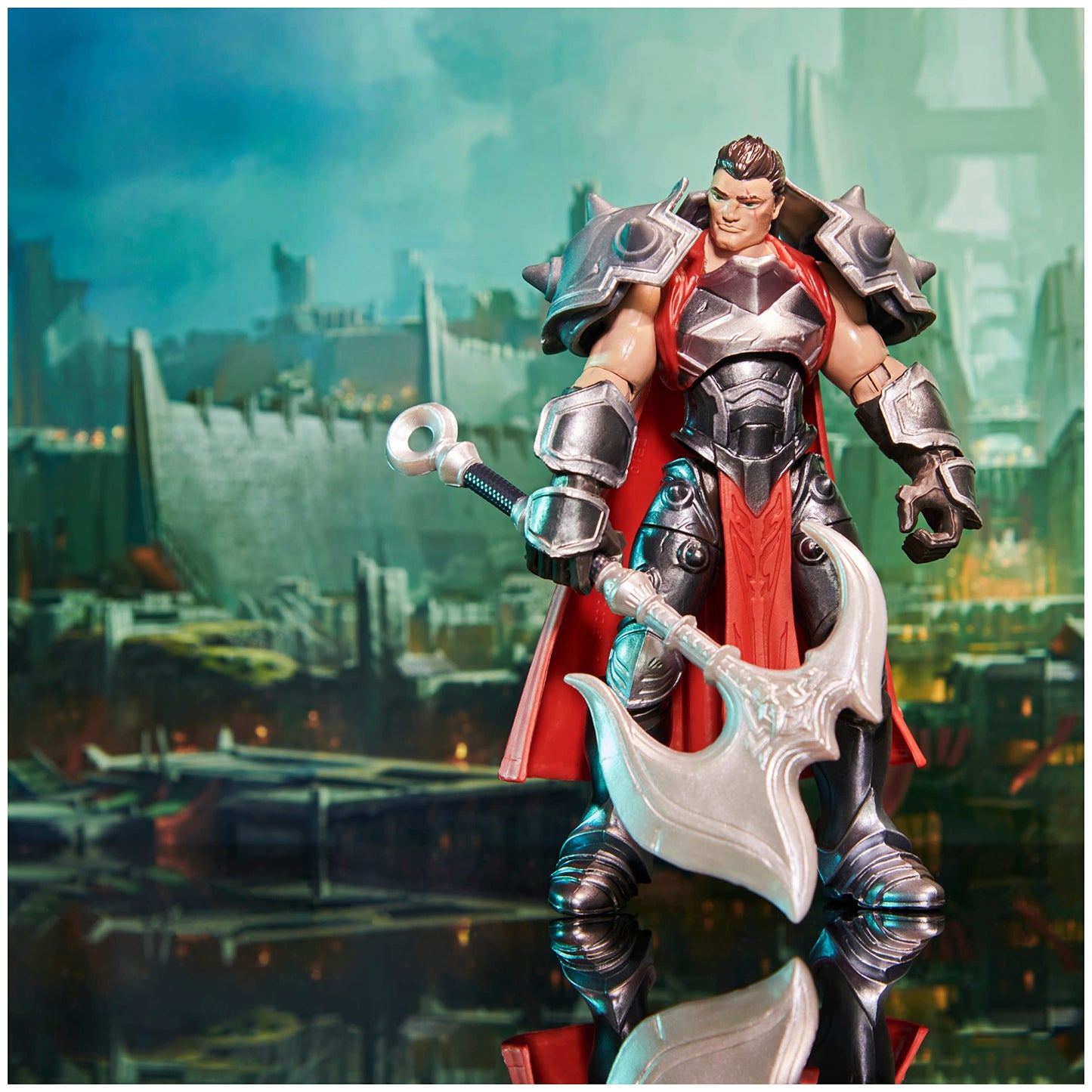 League of Legends Darius 4-Inch Collectible Figure with Axe Accessory | Premium Details