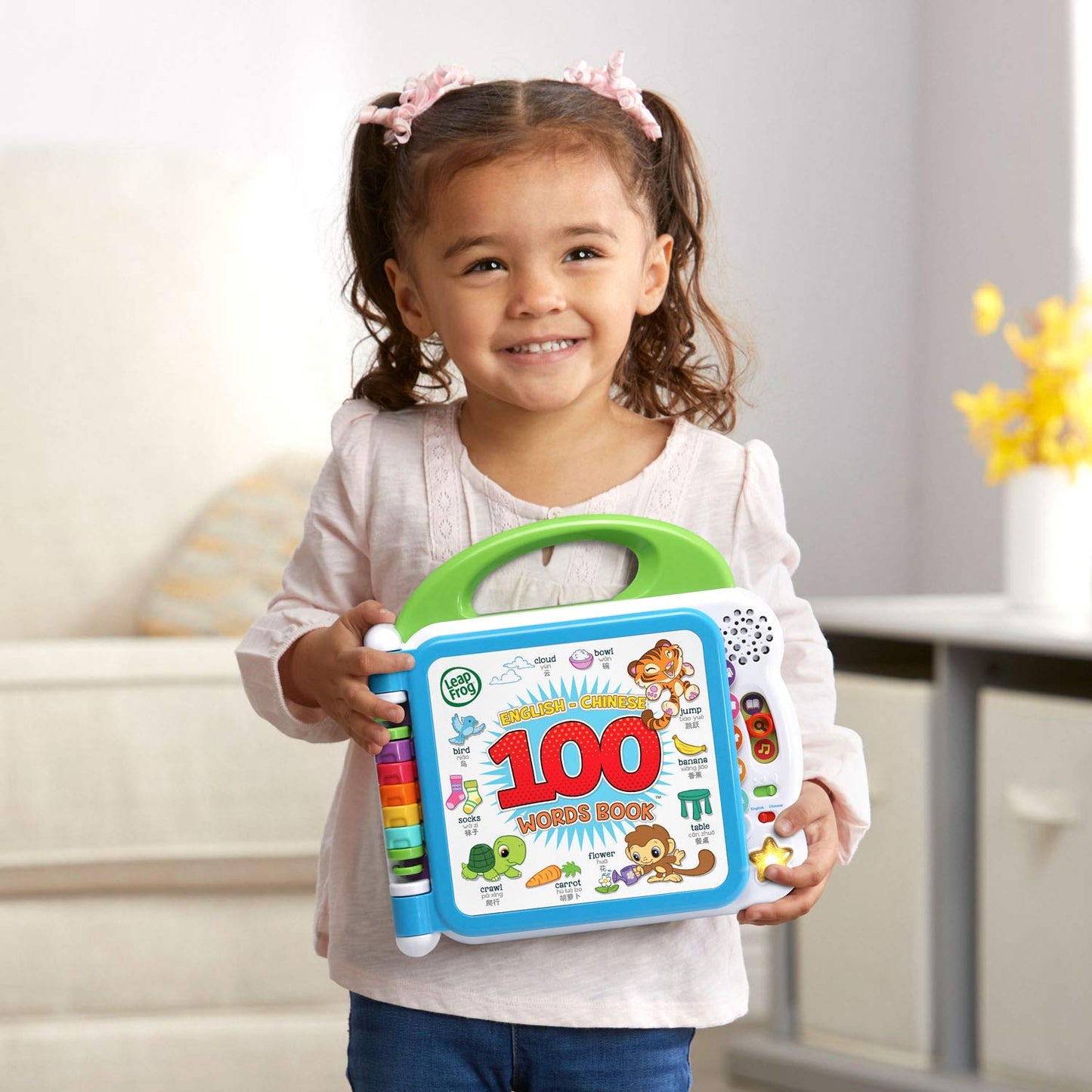 LeapFrog Learning Friends English-Chinese 100 Words Book with Learning Activity Guide | Frustration Free Packaging