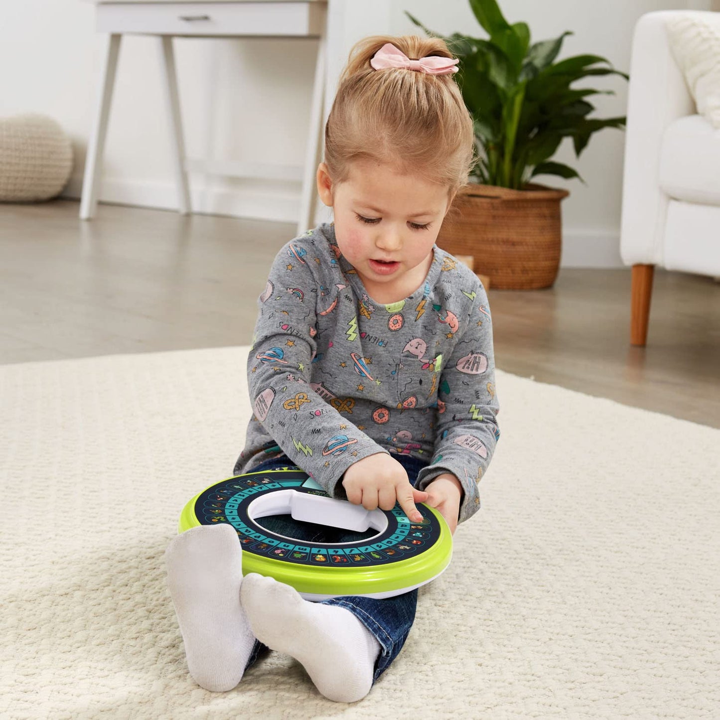 LeapFrog Spinning Lights Letter Ring – Phonics Letters & Animal Clues for Ages 3+