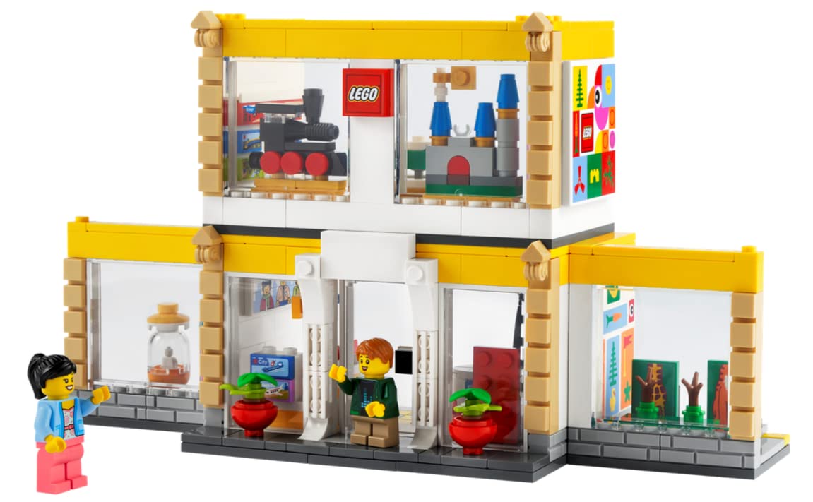 LEGO Official Store 40574 – 541-Piece Buildable Display Set